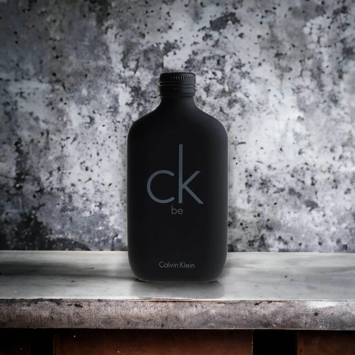 Calvin Klein CK Be Eau de Toilette - 100ml | Unisex Fragrance