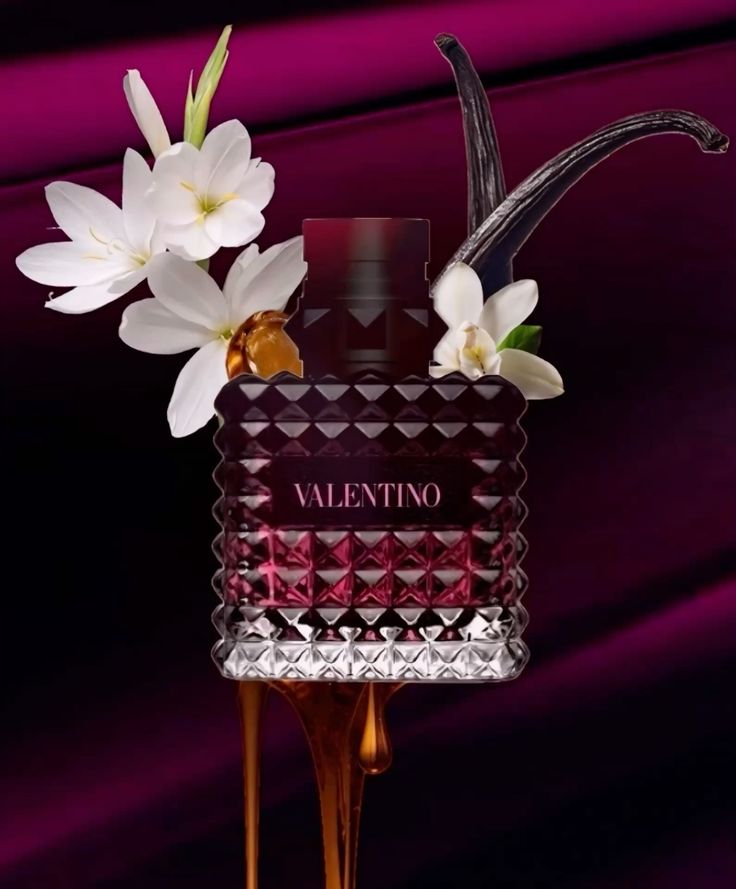 Valentino Donna Born In Roma Intense Eau de Parfum - 100ml for Women